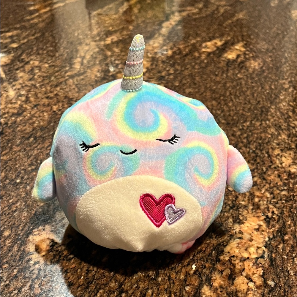 FlipAMallows By Squishmallows - Picture 2 of 3